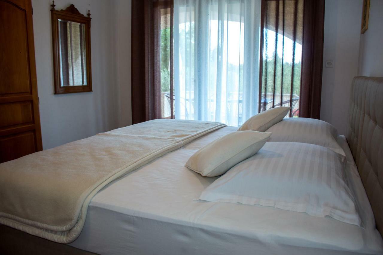 Apartamento Apartman Mariolina Krk Town Exterior foto