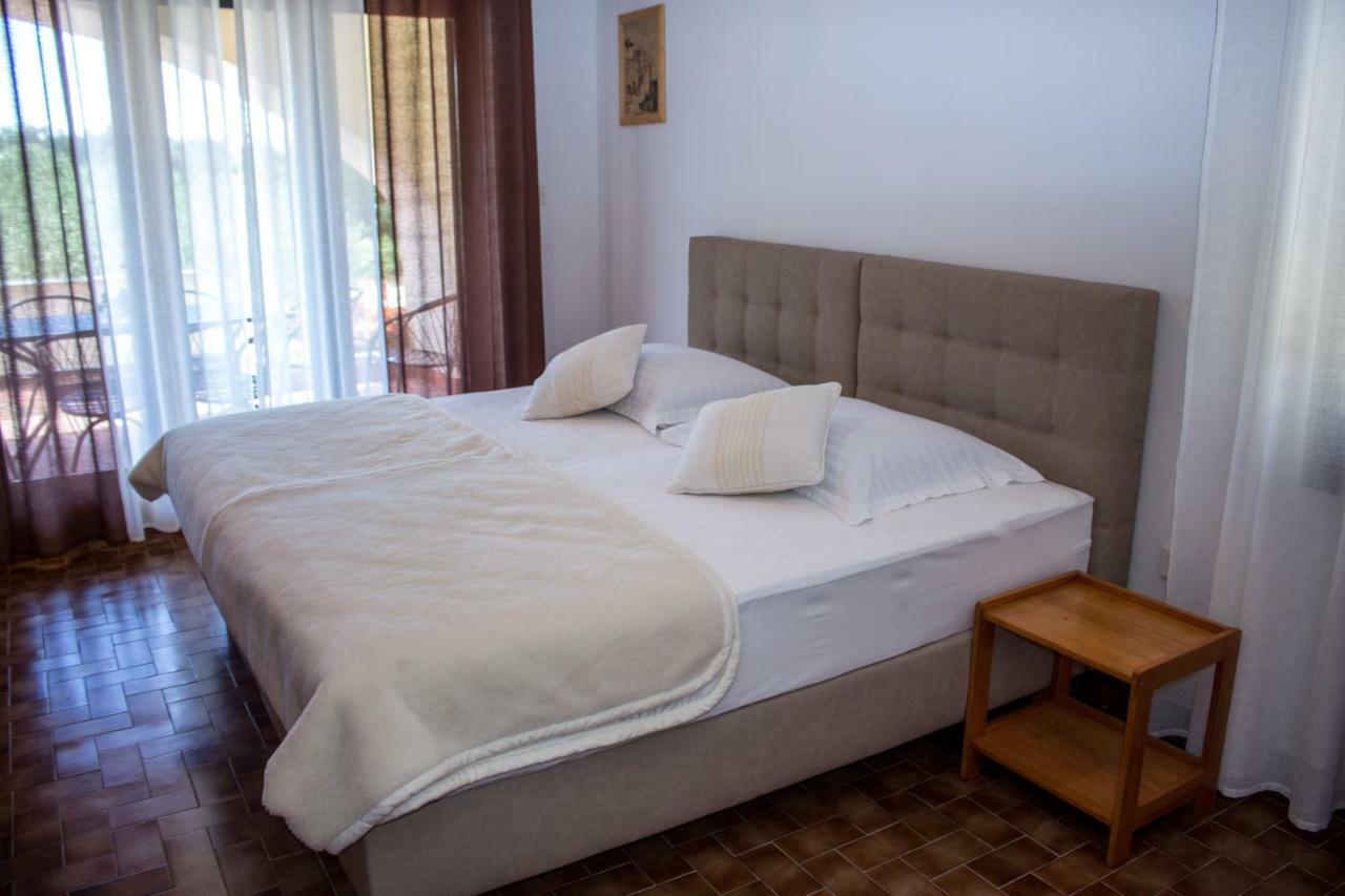 Apartamento Apartman Mariolina Krk Town Exterior foto