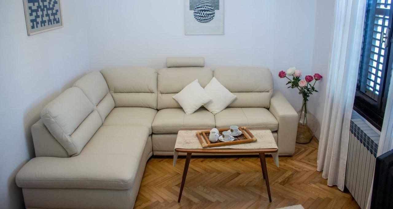 Apartamento Apartman Mariolina Krk Town Exterior foto