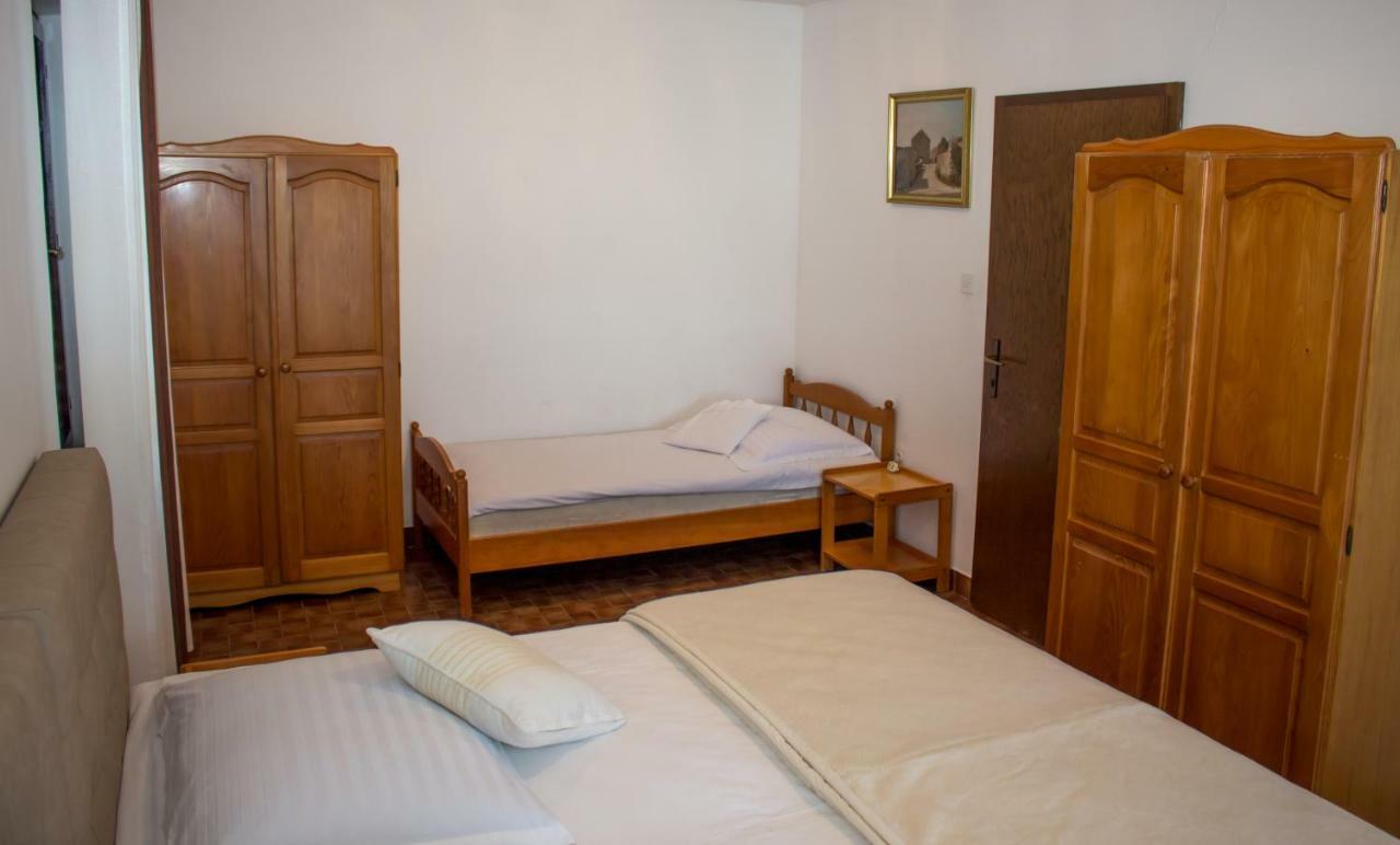 Apartamento Apartman Mariolina Krk Town Exterior foto