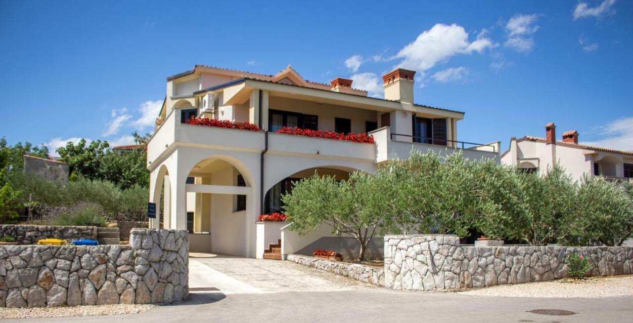 Apartamento Apartman Mariolina Krk Town Exterior foto